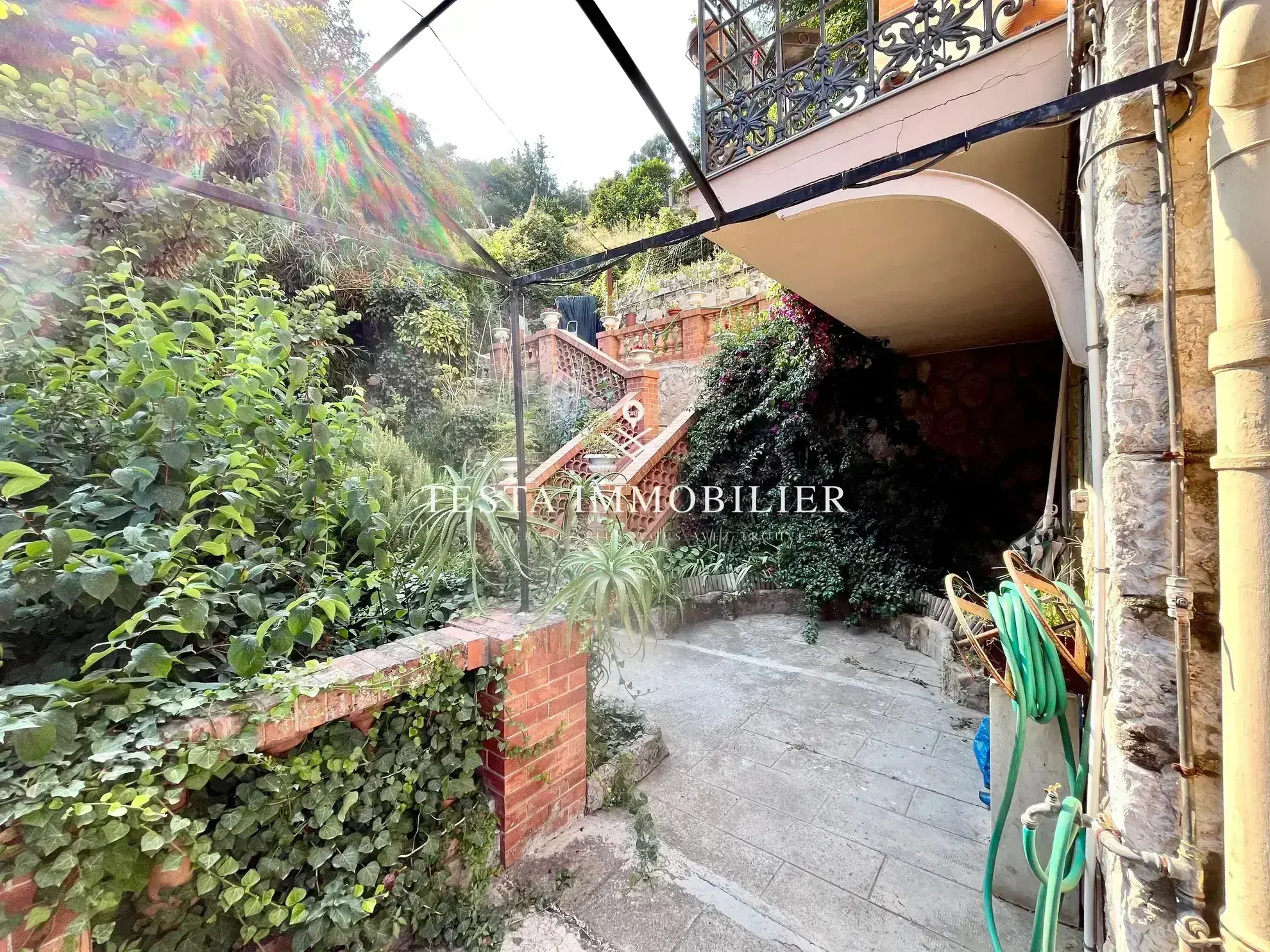 Vente Appartement 2 Pièces à Menton - 26 m² avec Vue Dégagée 