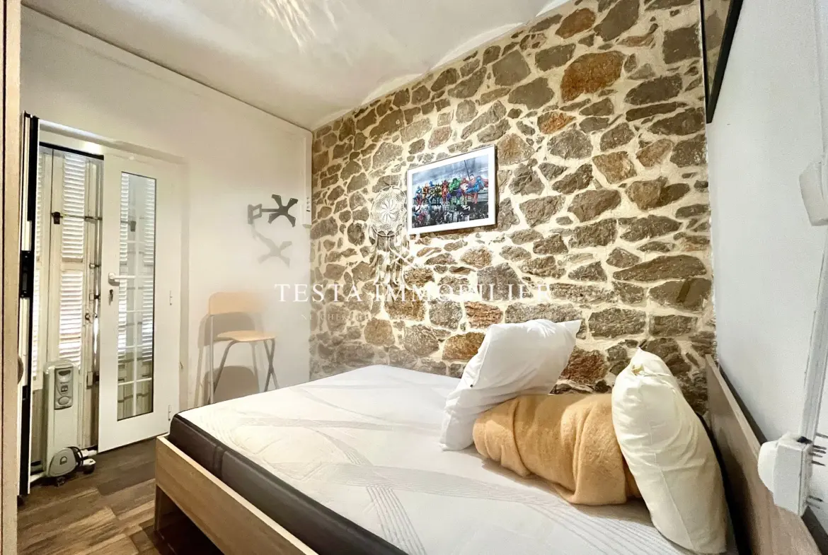 Vente Appartement 2 Pièces à Menton - 26 m² avec Vue Dégagée 