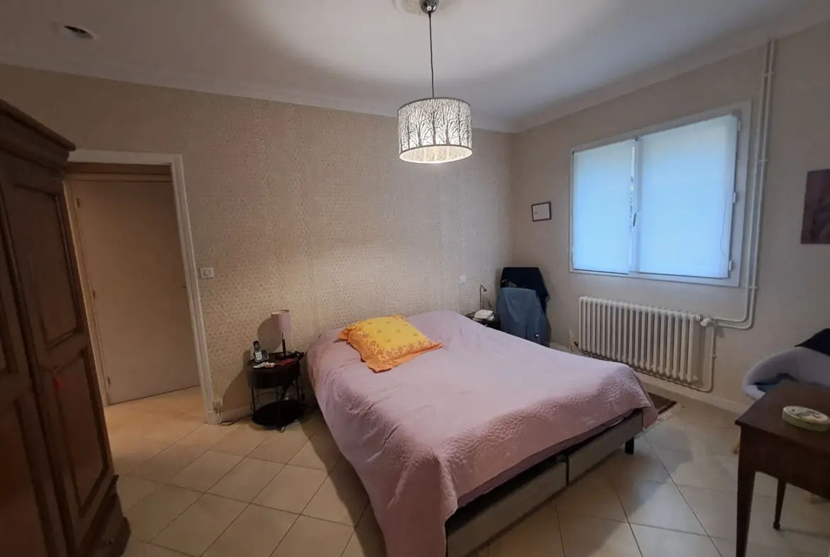 Maison de plain-pied avec vue sur le Lot à Casseneuil 