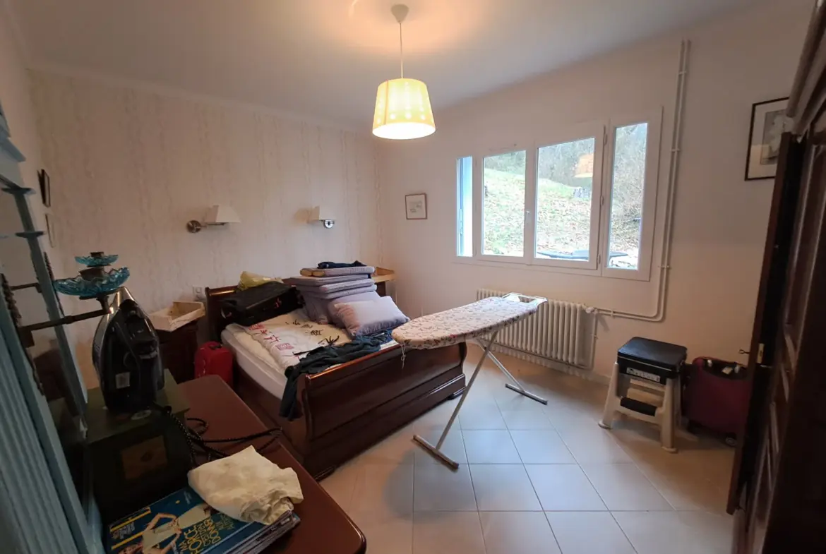 Maison de plain-pied avec vue sur le Lot à Casseneuil 