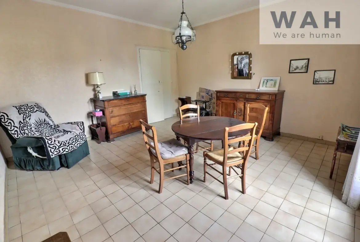 À vendre : Maison de village 4 pièces à Montagnac (34530) avec garage 