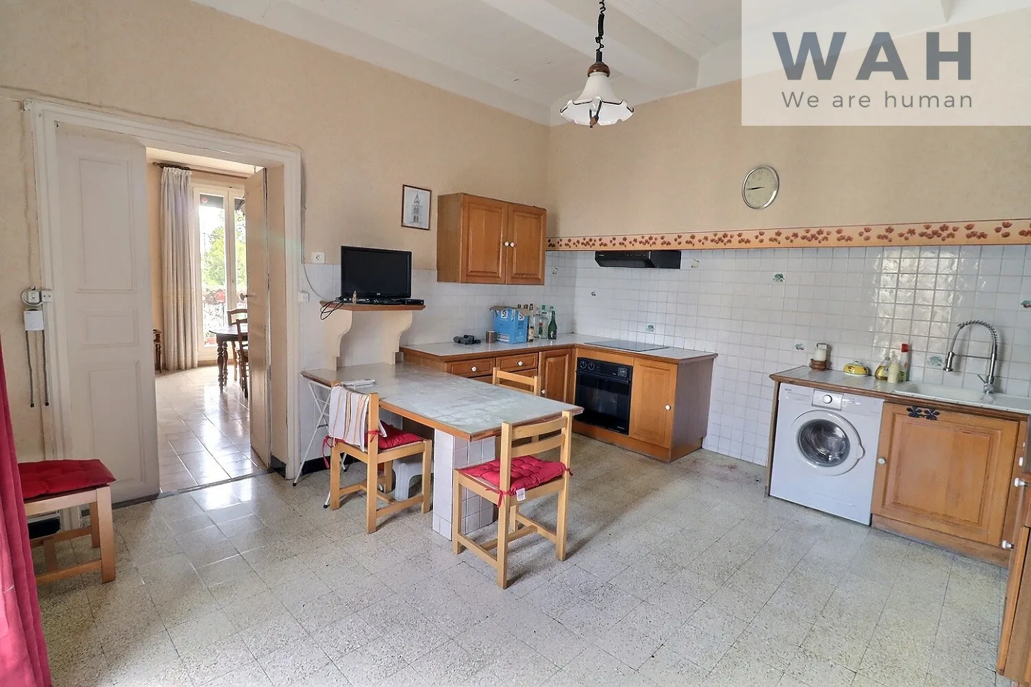 À vendre : Maison de village 4 pièces à Montagnac (34530) avec garage 
