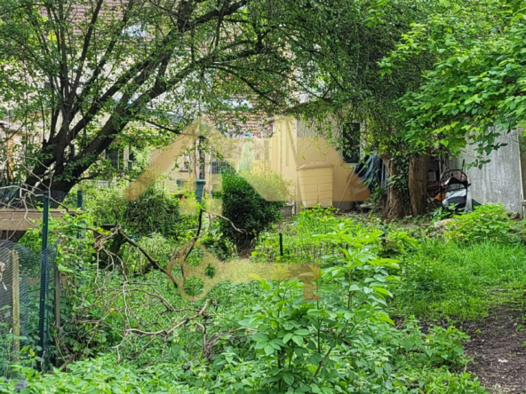 Maison avec potentiel à Vaujours - 239 000 € 