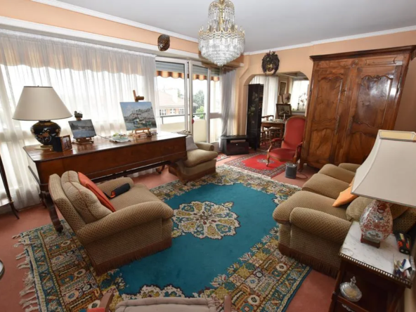 À vendre : Appartement T3 rénovable avenue Mermoz, Pau 