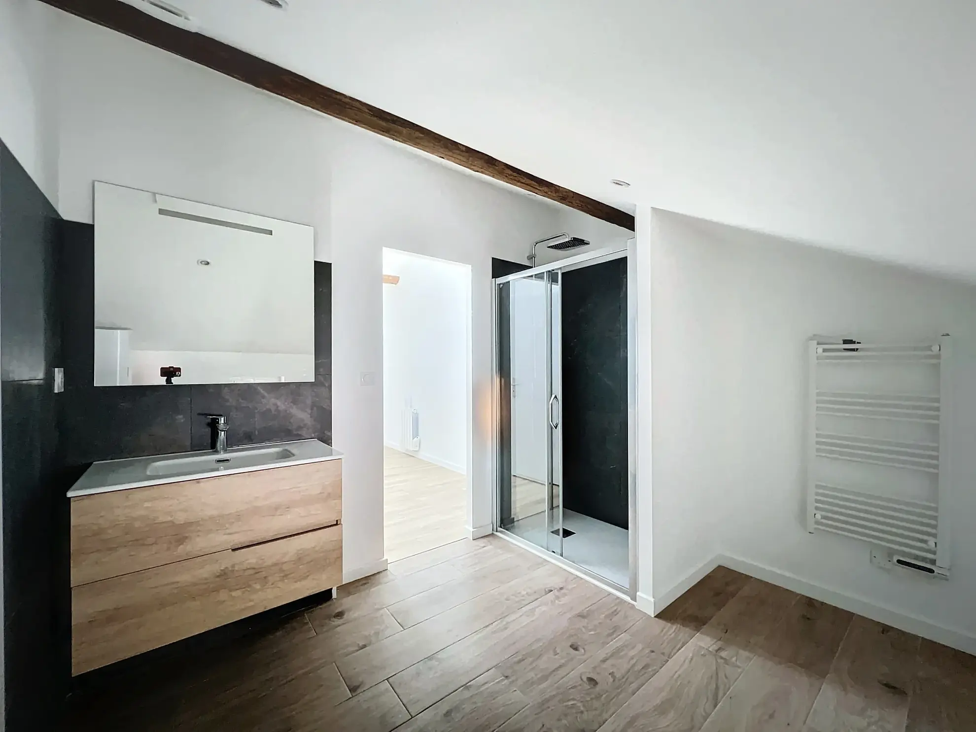 T2 Duplex rénové en hyper centre de Villefranche à vendre 
