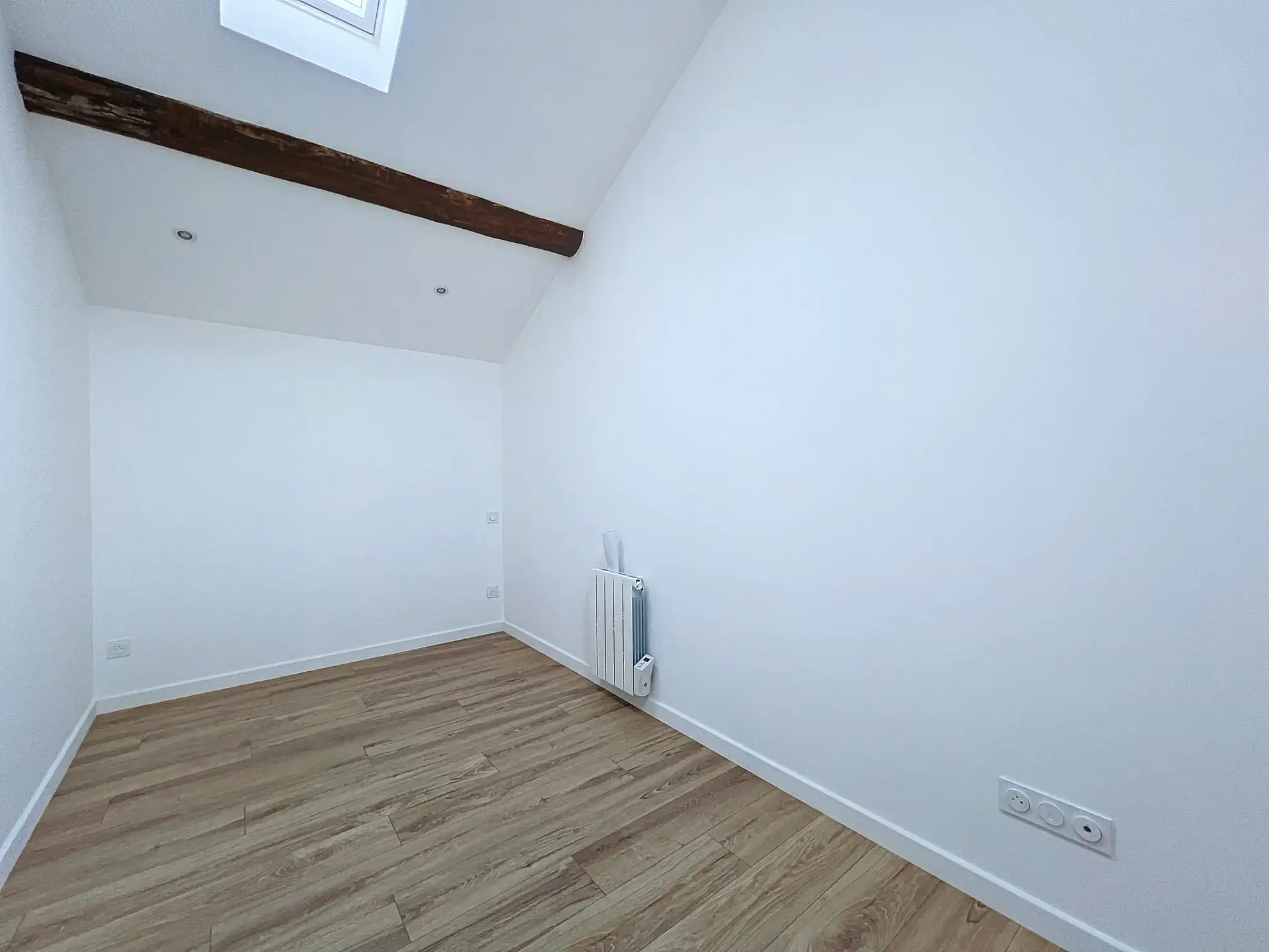 T2 Duplex rénové en hyper centre de Villefranche à vendre 