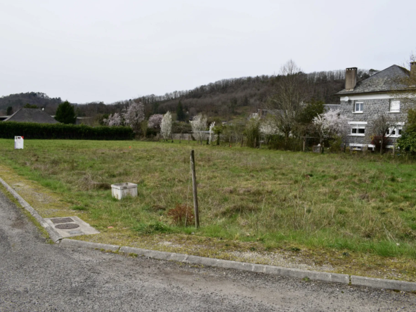 Terrain à bâtir de 1003 m² à Argentat-sur-Dordogne à vendre 