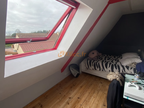 À vendre : Maison de caractère avec jardin, 4 chambres proche Fécamp 