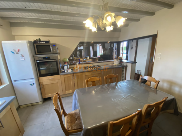 À vendre : Maison de caractère avec jardin, 4 chambres proche Fécamp 