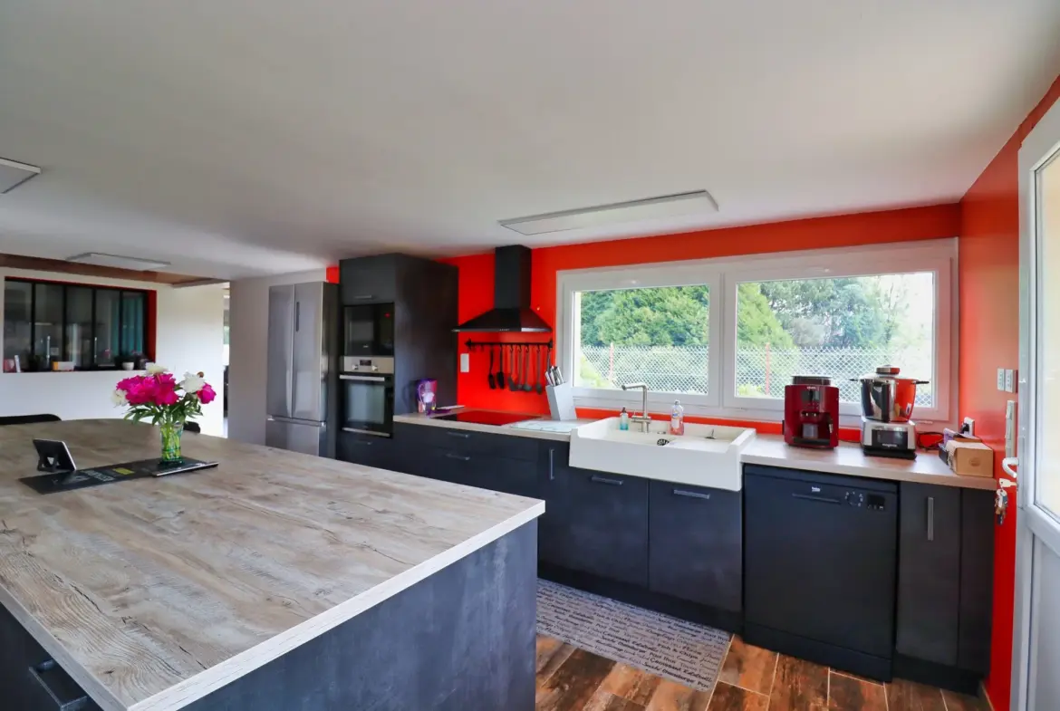 Maison spacieuse avec dépendances à Doudeville 