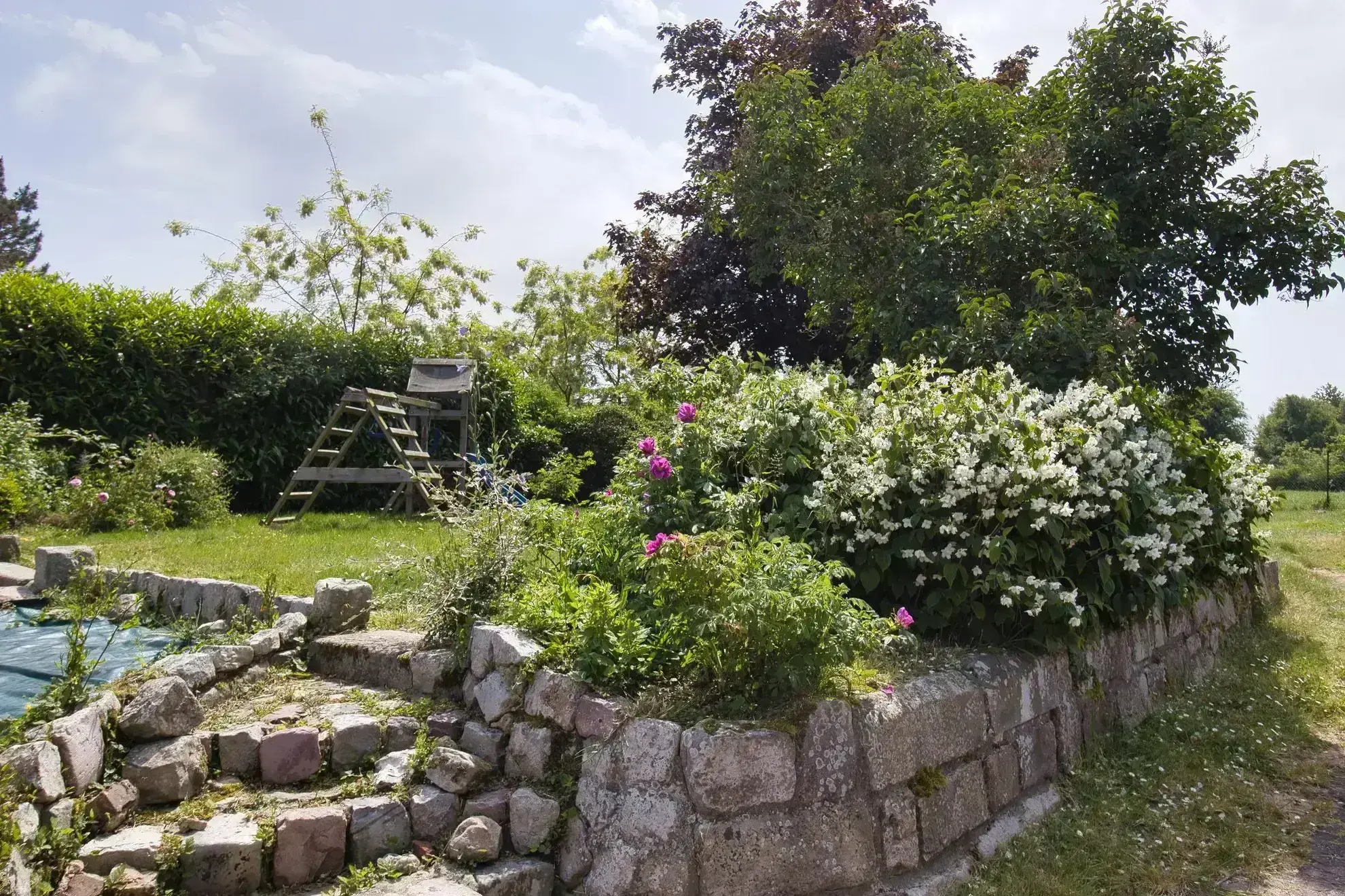 Maison spacieuse avec dépendances à Doudeville 