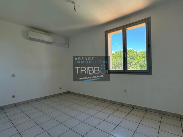 Villa 5 pièces avec jardin et garage à Pollestres 