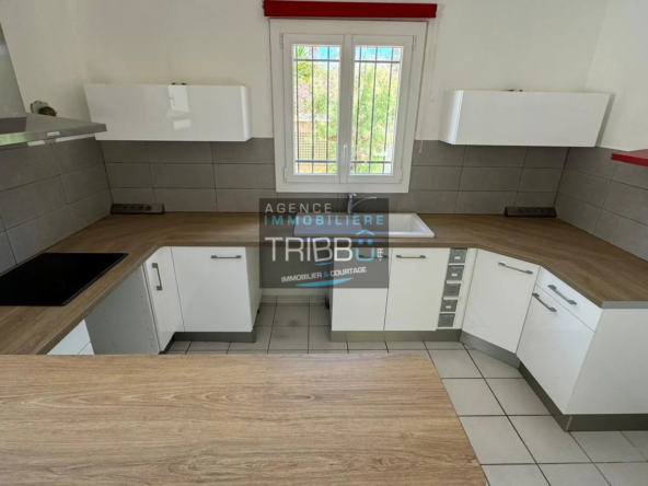 Villa 5 pièces avec jardin et garage à Pollestres 