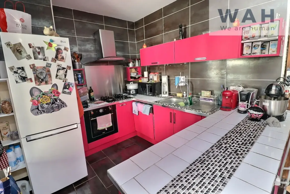 À vendre : appartement en duplex de 6 pièces à Saint Pargoire 