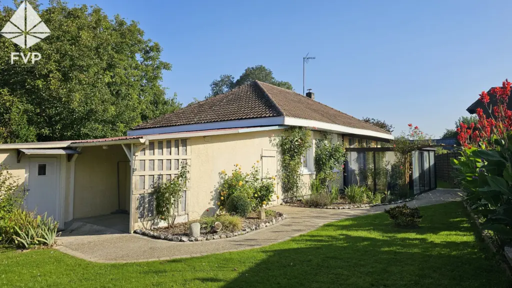 Maison de plain-pied à vendre à Offranville, 2 chambres