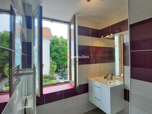 Appartement T3 à vendre à Dole - 46 m² avec garage 