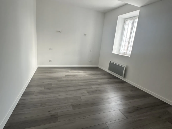 Maison de ville à Bourg du Vernet - 109 m² avec 3 chambres 