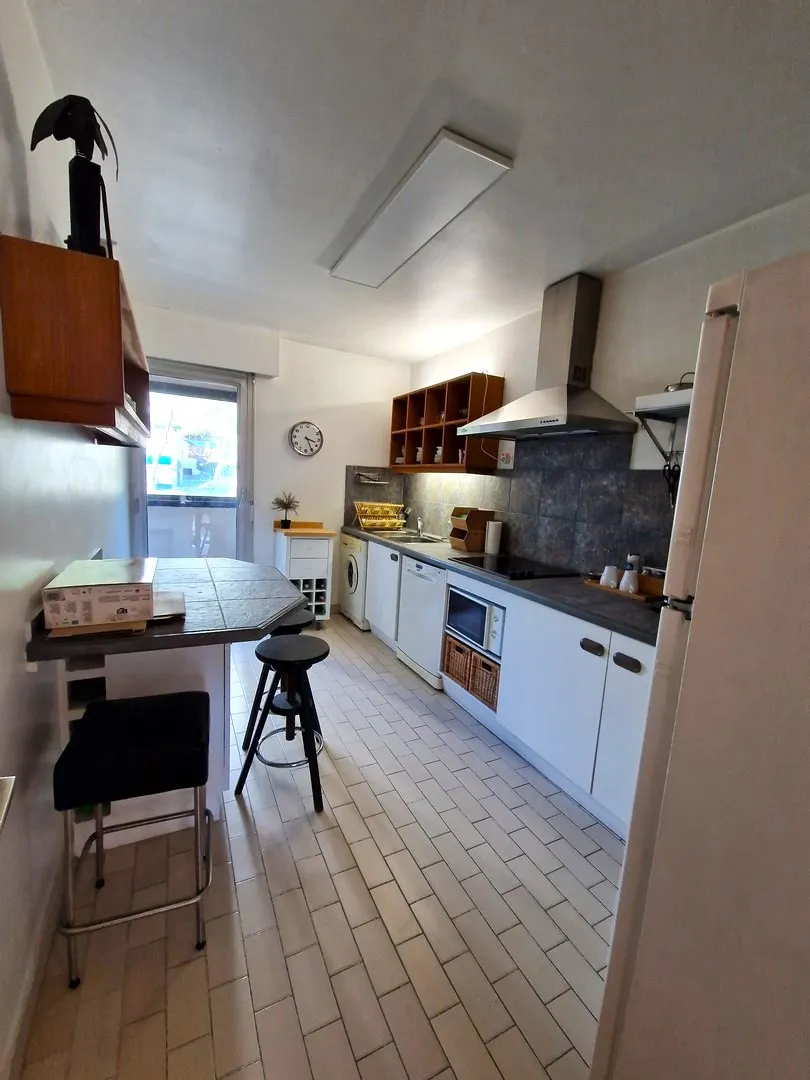 Appartement T4 de 89 m² à Toulon Est avec terrasse et parking 
