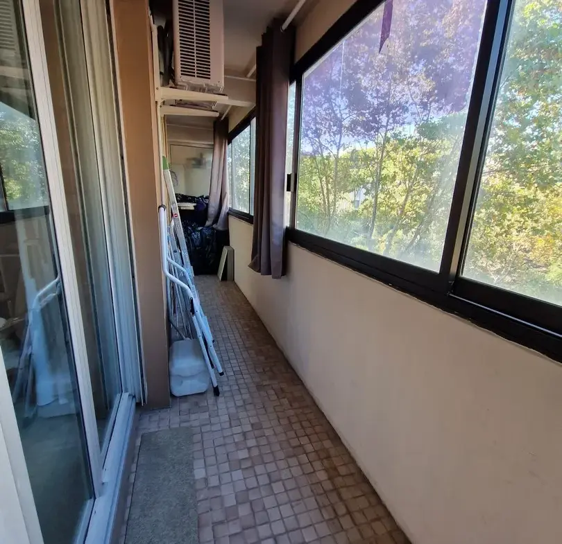 Appartement T4 de 89 m² à Toulon Est avec terrasse et parking 