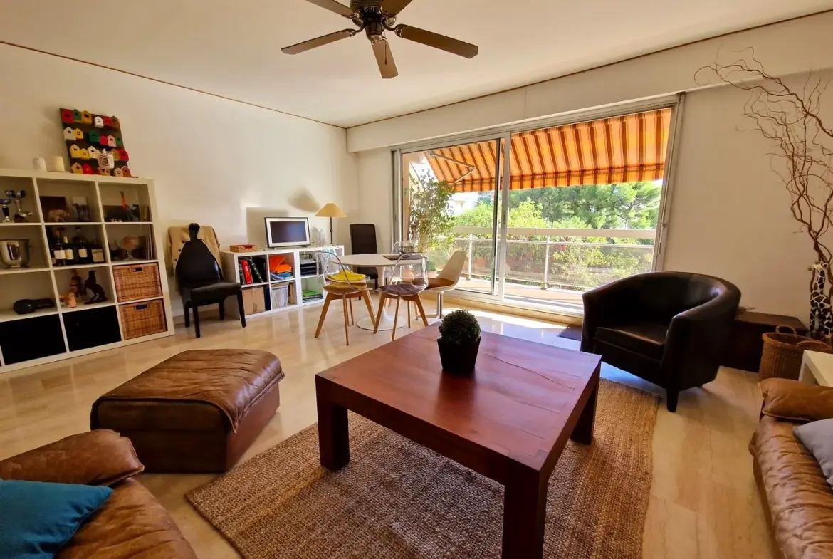 Appartement T4 de 89 m² à Toulon Est avec terrasse et parking 