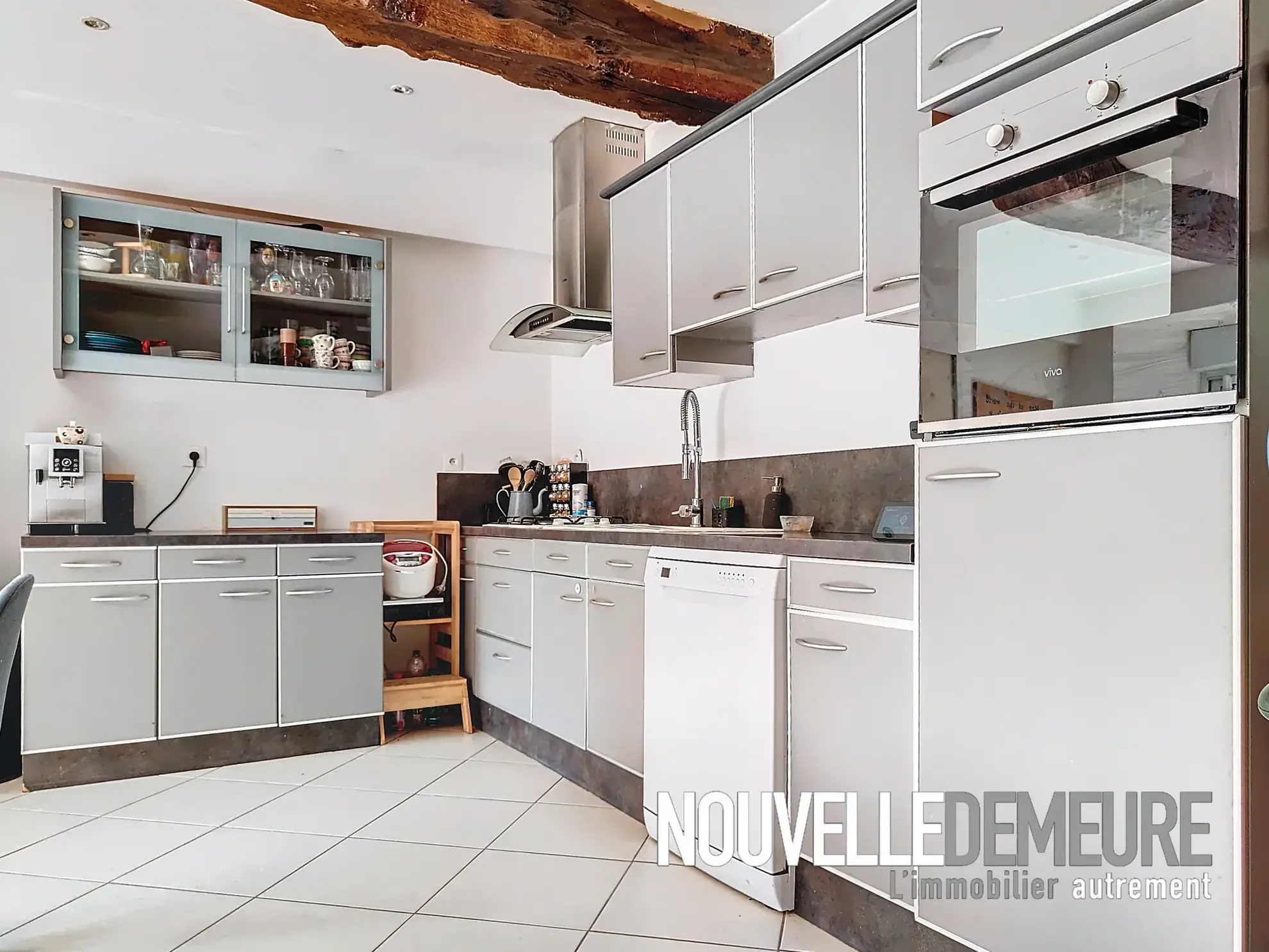 Longère à vendre à Saint Etienne en Cogles - 3 chambres et grand terrain 