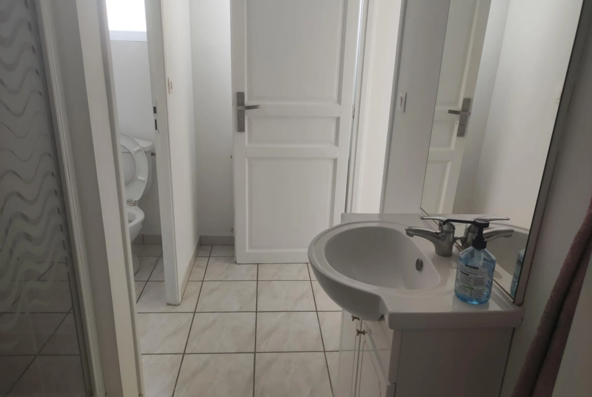Maison rénovée à vendre à Dourdan - 3 chambres - Prêt à emménager 