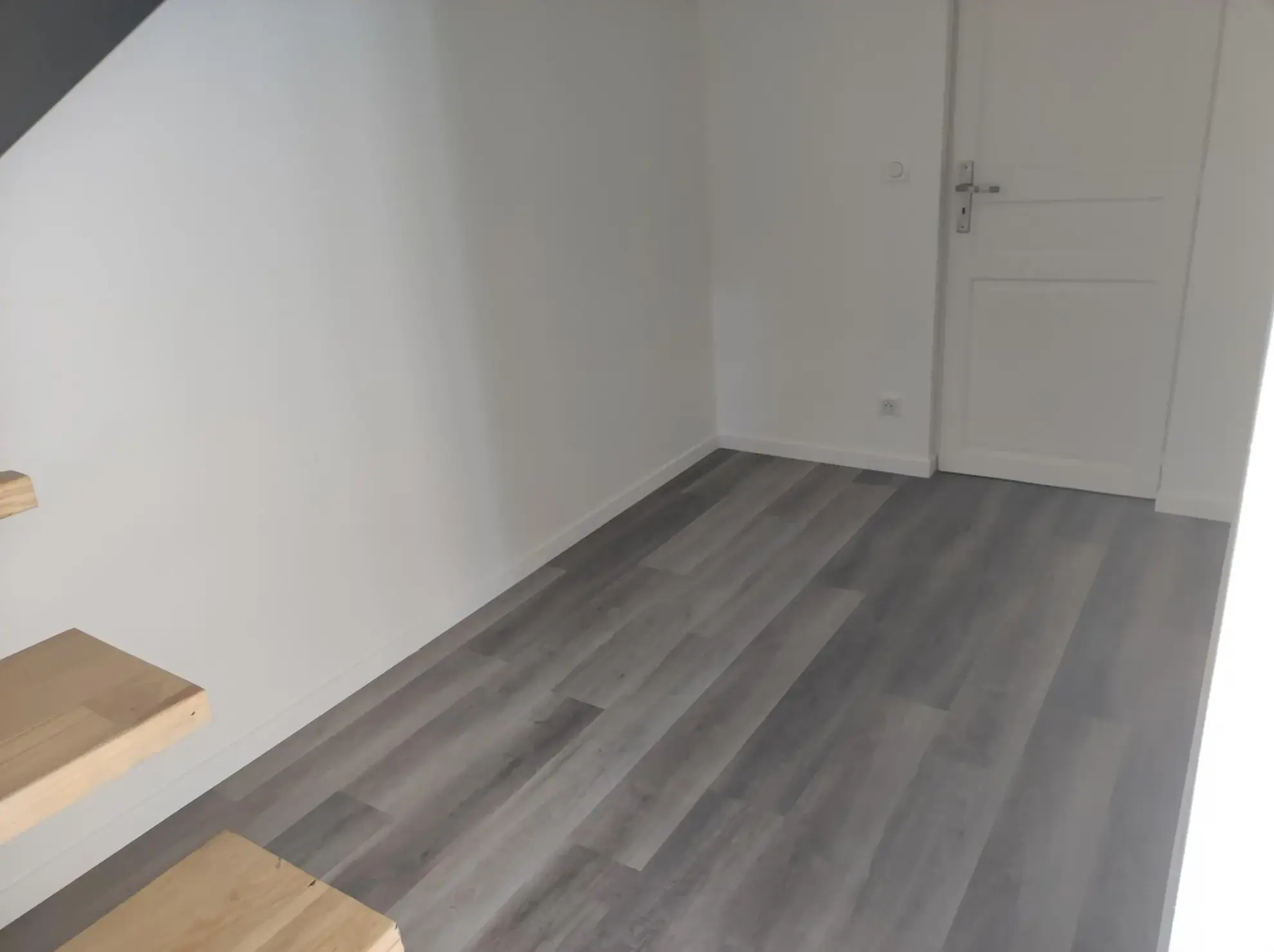 Maison rénovée à vendre à Dourdan - 3 chambres - Prêt à emménager 