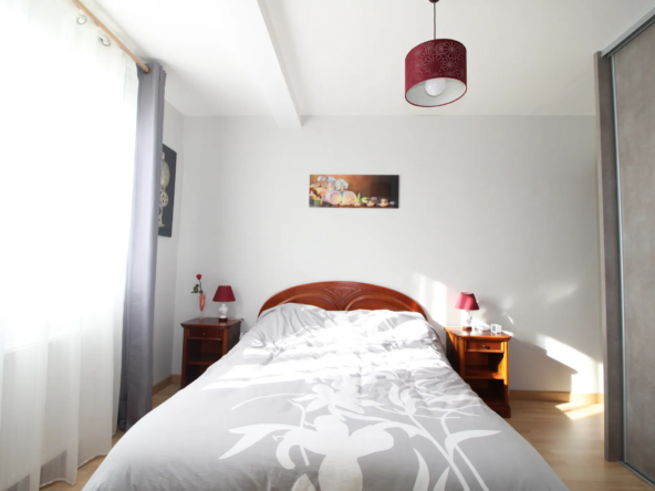 Maison à vendre à Saint-Barthelemy-d'Anjou - 6 chambres 