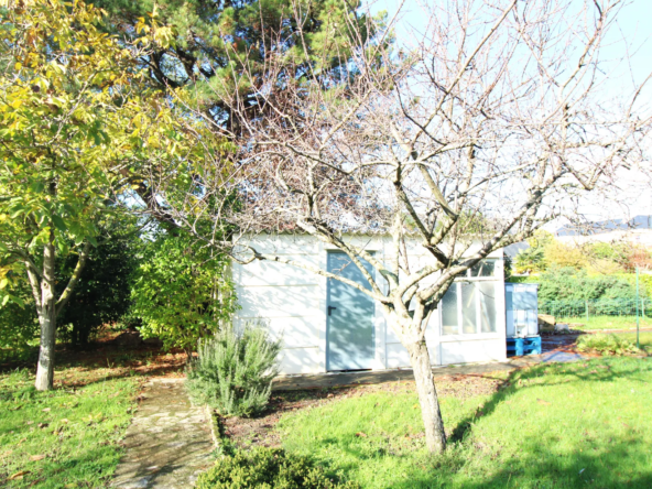 Maison à vendre à Saint-Barthelemy-d'Anjou - 6 chambres 