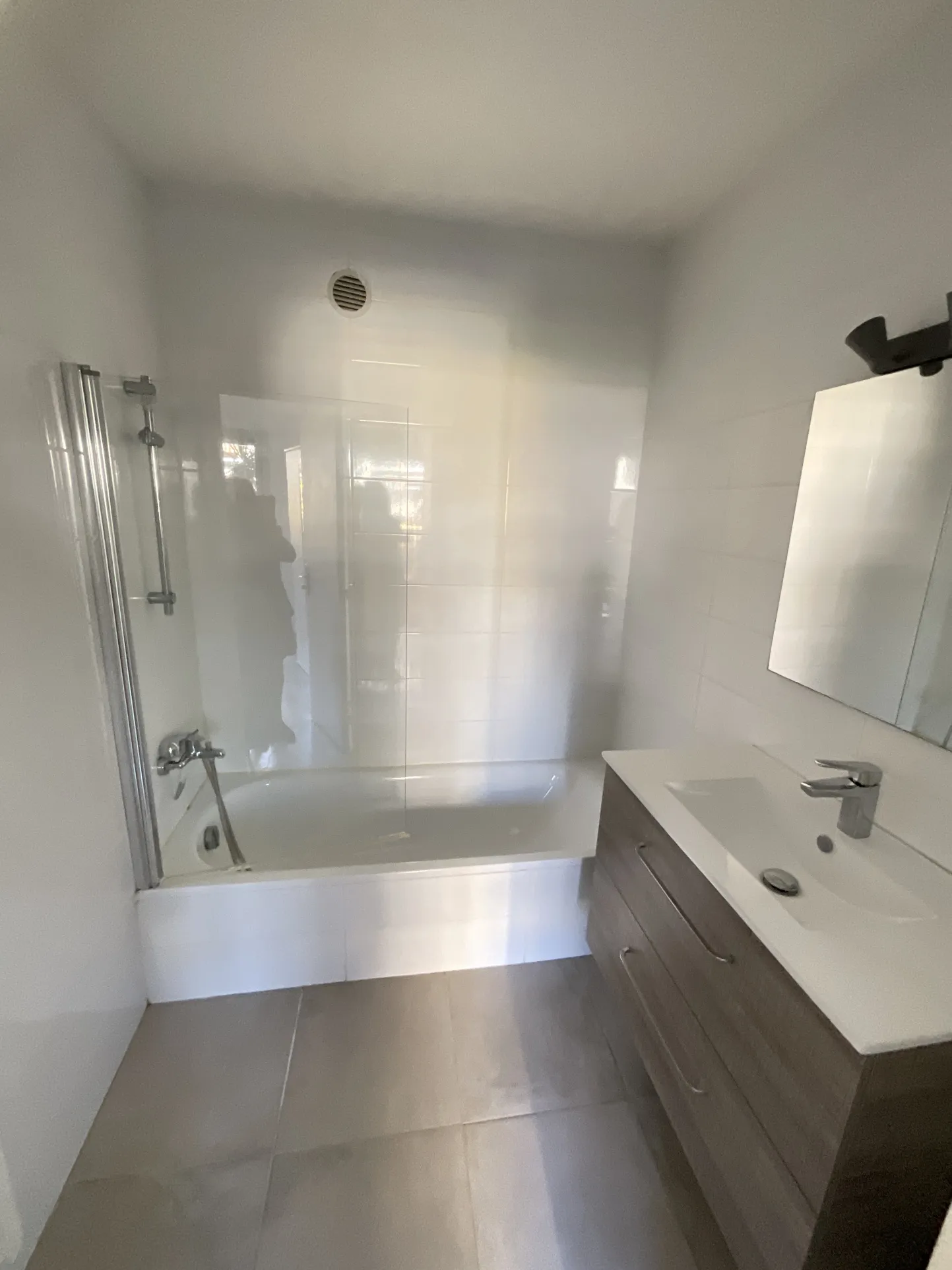 À vendre : appartement 2 pièces en centre-ville à Cagnes-sur-Mer 