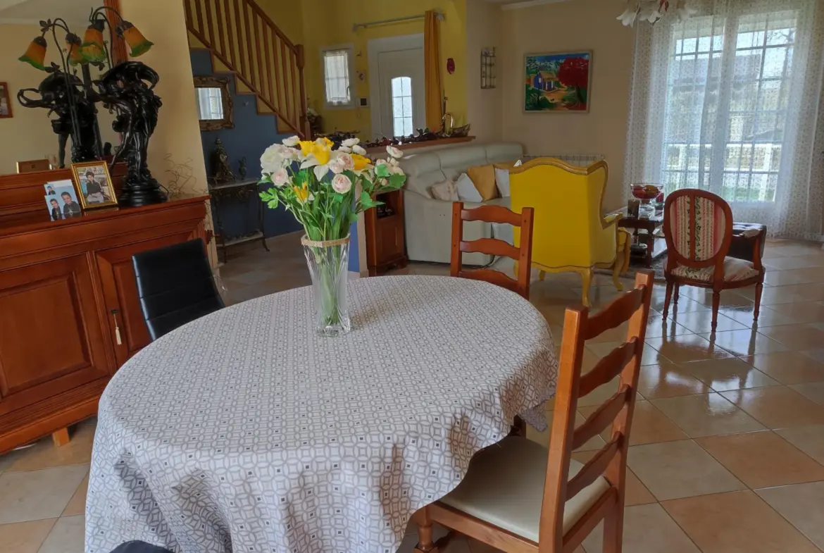 Belle maison à vendre à 15 minutes d'Auneau 