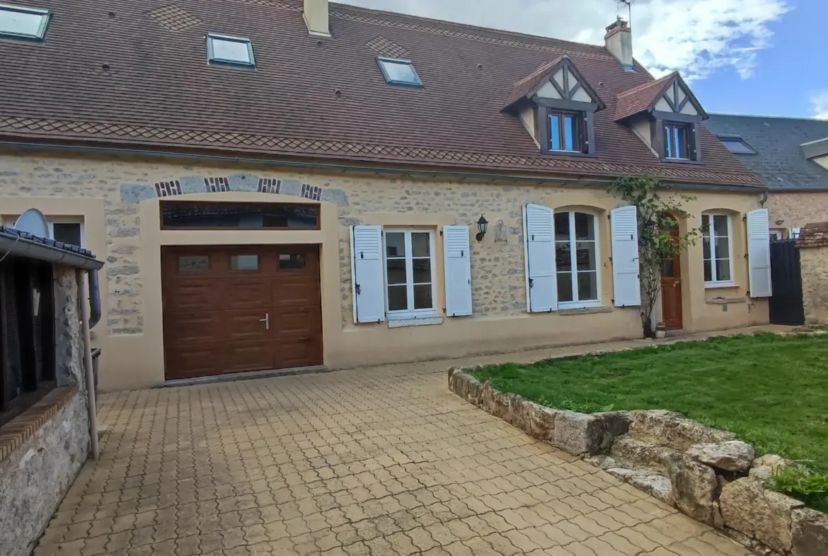 Maison ancienne rénovée à Auneau, 20 min d'Angerville 