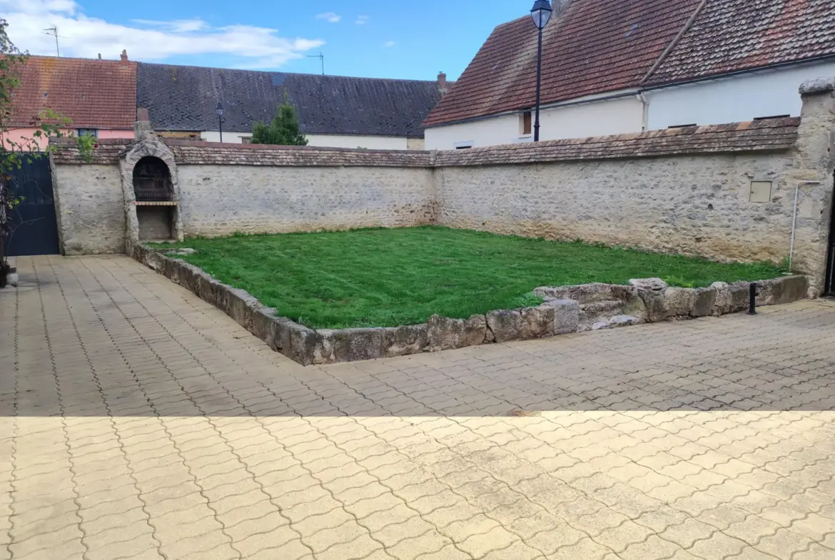 Maison ancienne rénovée à Auneau, 20 min d'Angerville 