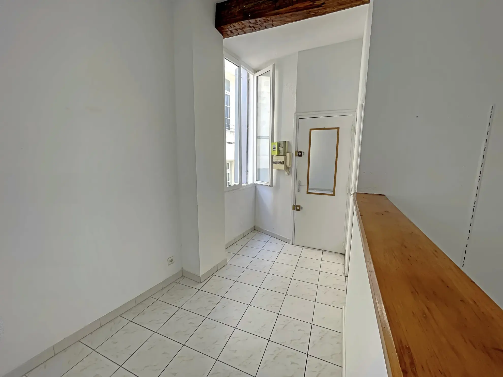 A vendre : Studio Mezzanine - Place de la Canourgue, Montpellier 