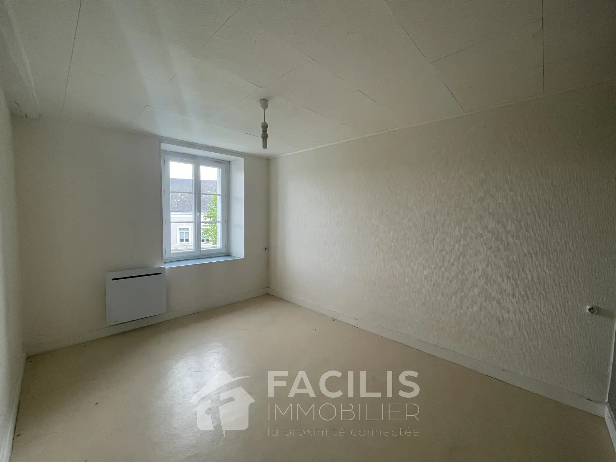 Maison de ville à rénover à Luzillé - 97,5 m² 