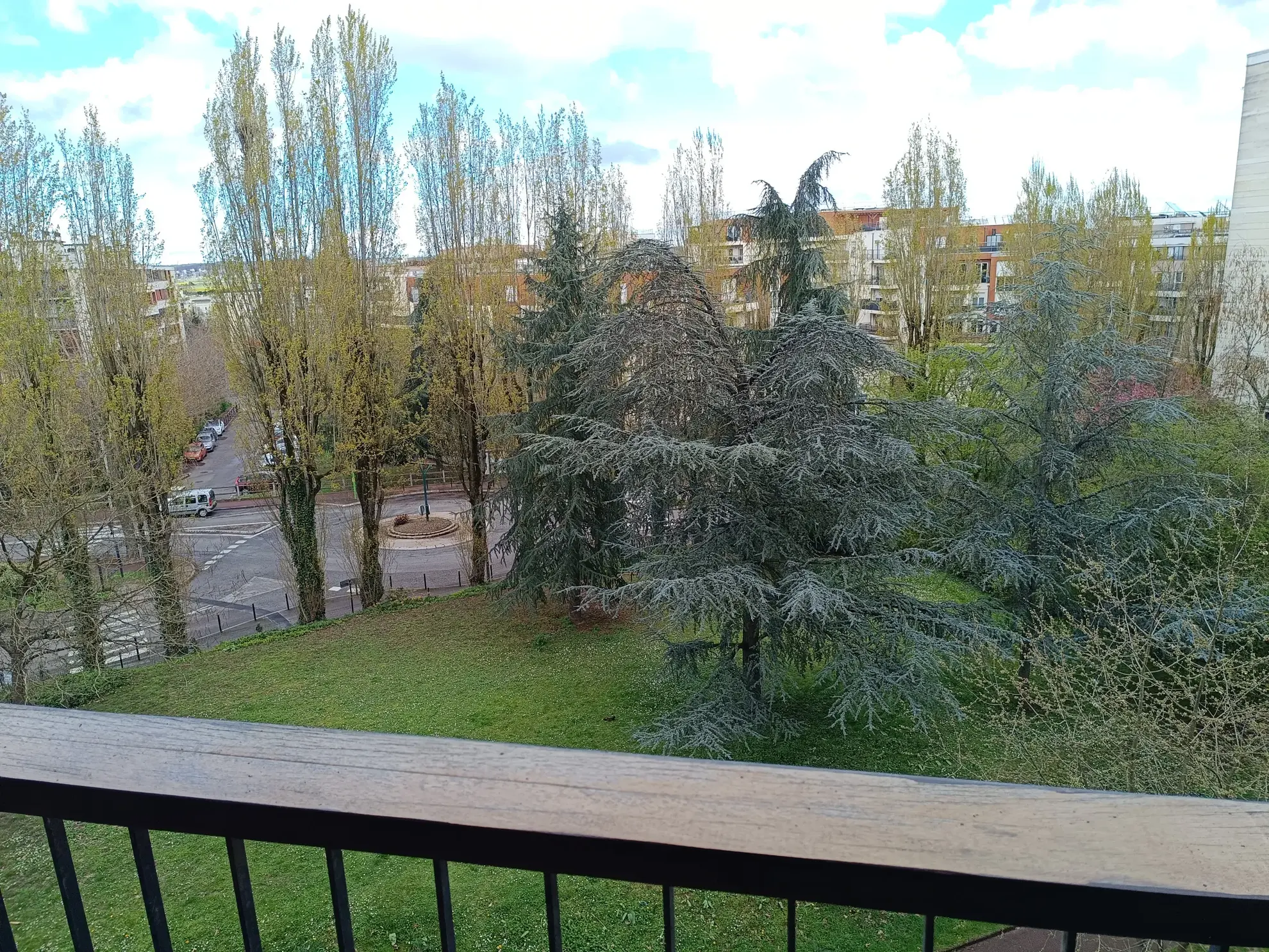 Appartement 92 m² avec balcon à Fontenay le Fleury 