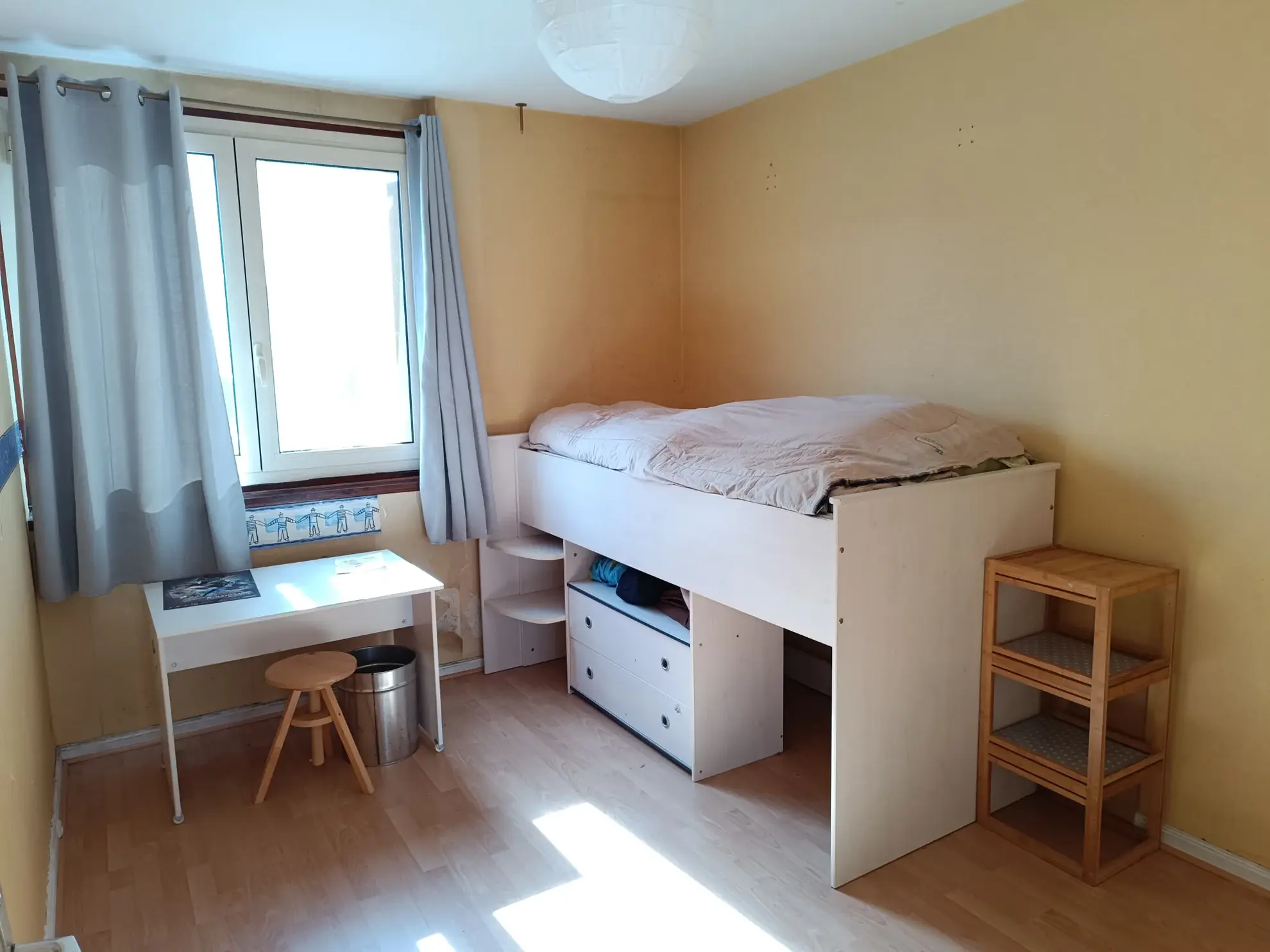 Appartement 92 m² avec balcon à Fontenay le Fleury 
