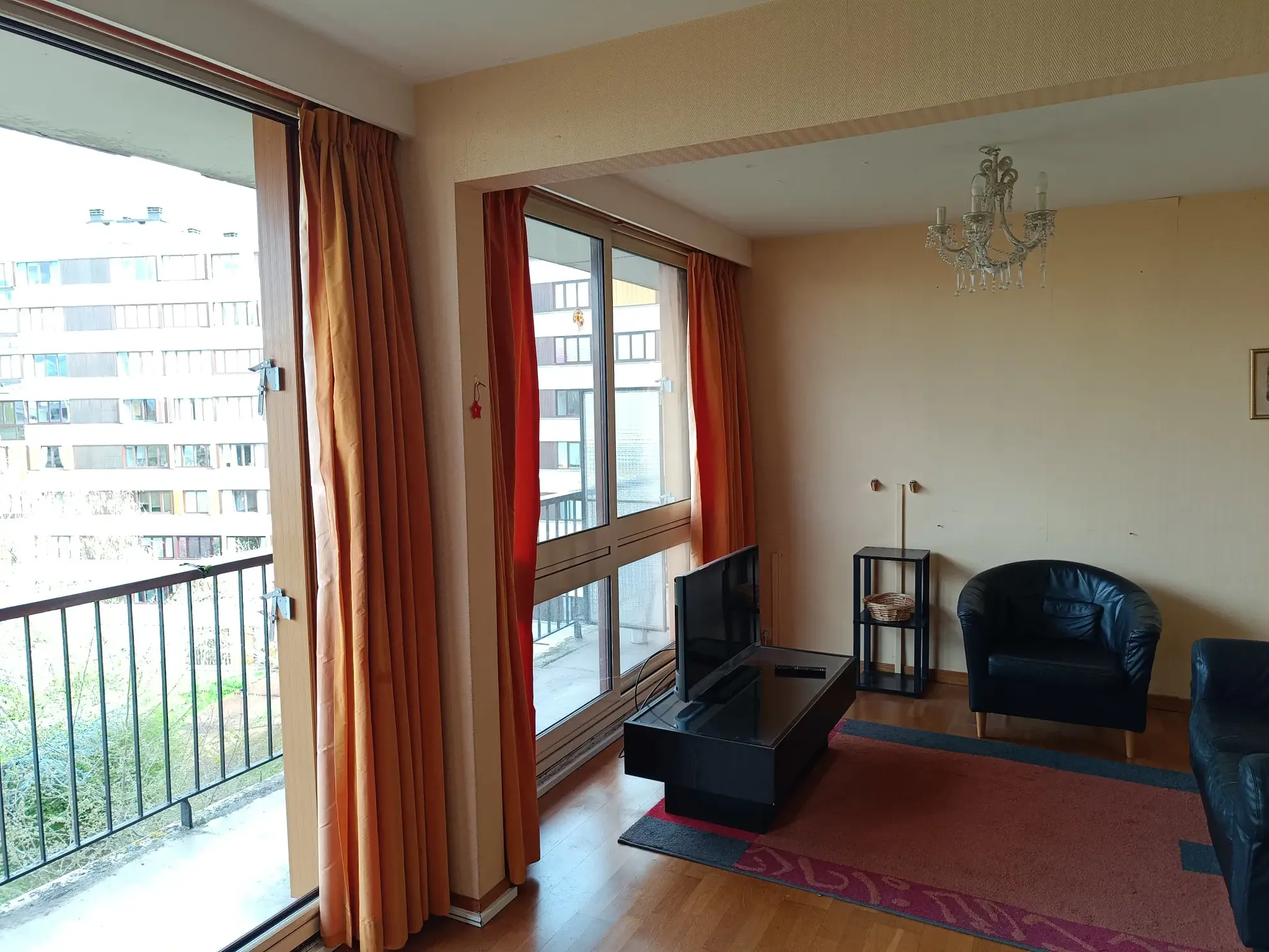 Appartement 92 m² avec balcon à Fontenay le Fleury 