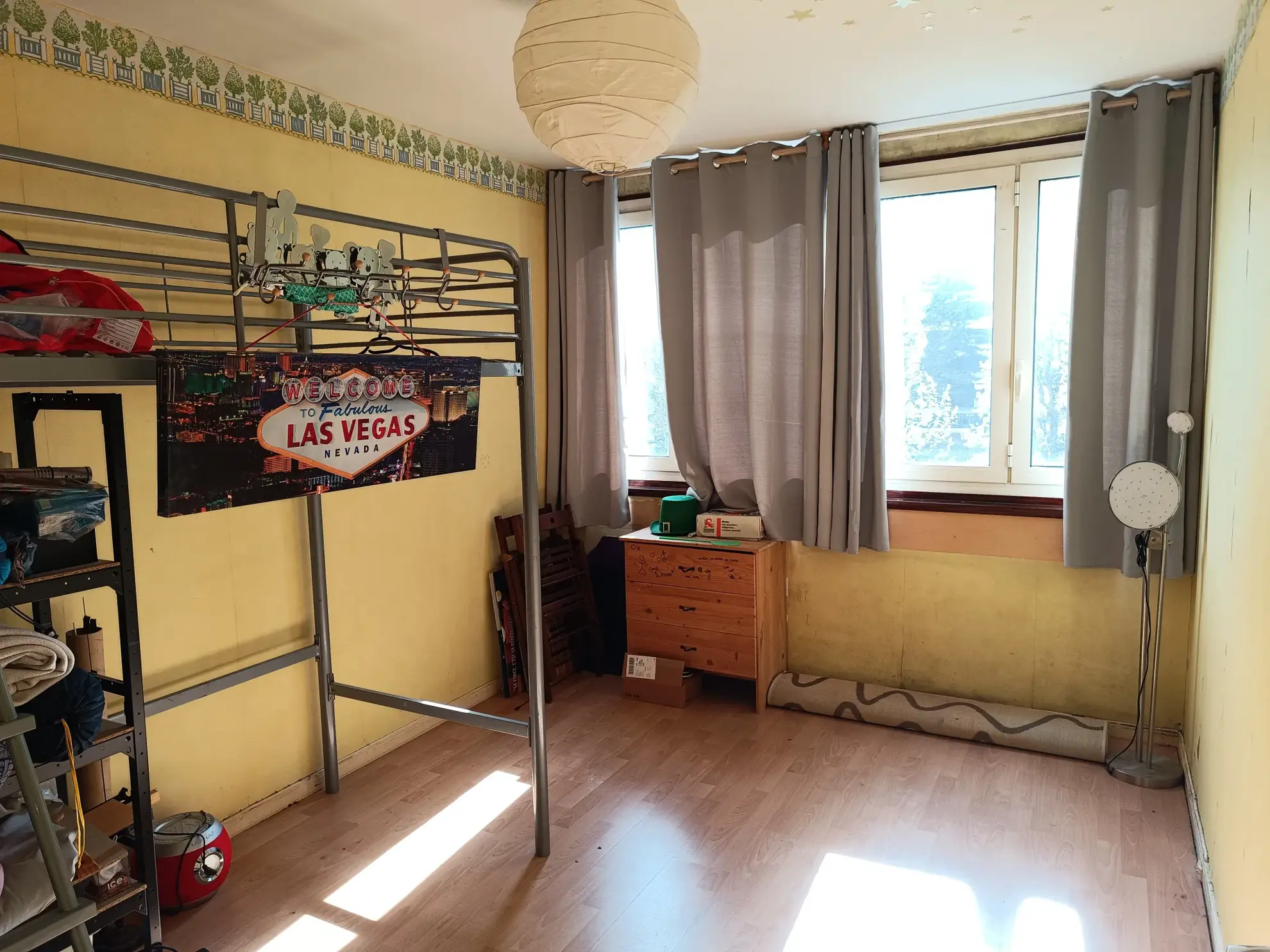 Appartement 92 m² avec balcon à Fontenay le Fleury 