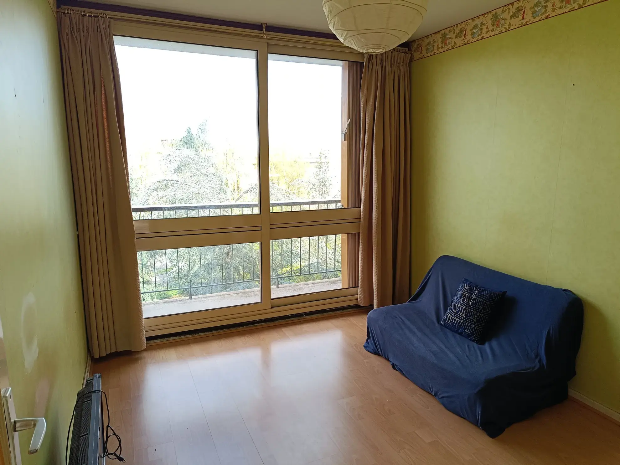 Appartement 92 m² avec balcon à Fontenay le Fleury 