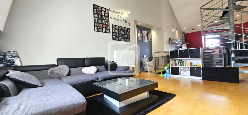 Appartement 5 pièces 108 m2 avec terrasse à Lannoy