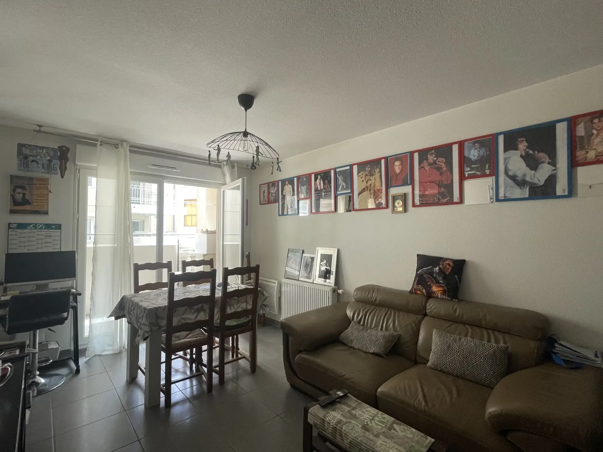 Appartement 2 pièces lumineux à vendre à Toulon avec place de parking 