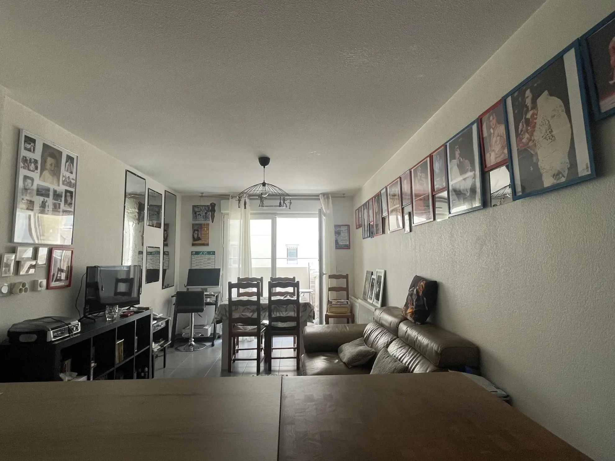 Appartement 2 pièces lumineux à vendre à Toulon avec place de parking 