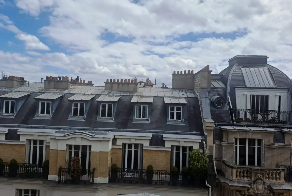 Studette meublée à vendre à Neuilly sur Seine - Coup de cœur assuré 