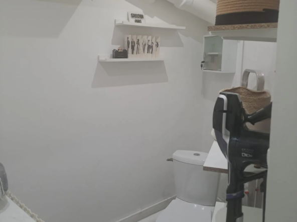 Studette meublée à vendre à Neuilly sur Seine - Coup de cœur assuré 