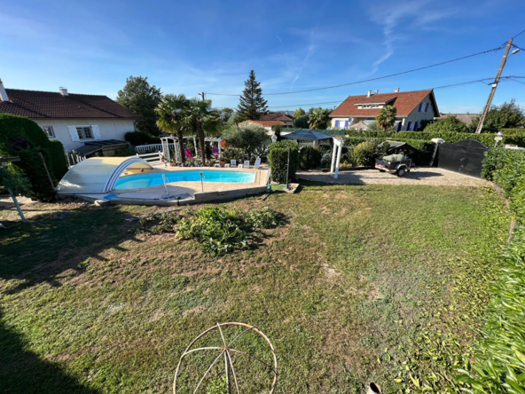 Terrain à bâtir de 515 m² à Clonas-sur-Varèze