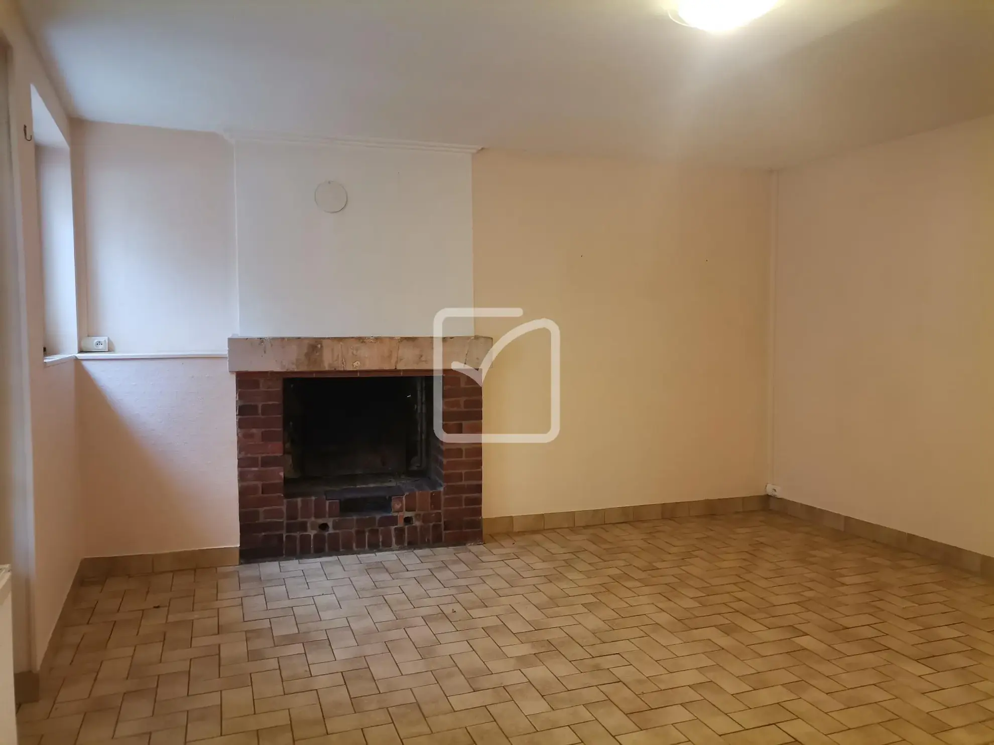 Maison de 86 m2 à L'ile Bouchard - 89 000 euros 