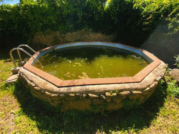 Villa à vendre à Castillon-Du-Gard – 150 000 € 
