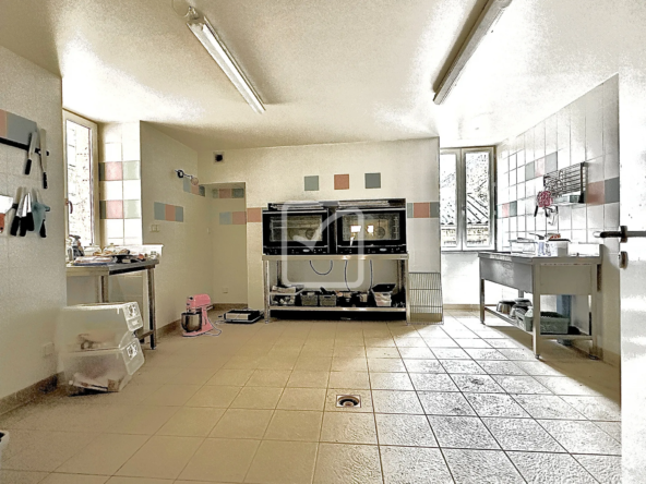 Maison de Village de 160 m² à Rénover à Salviac 