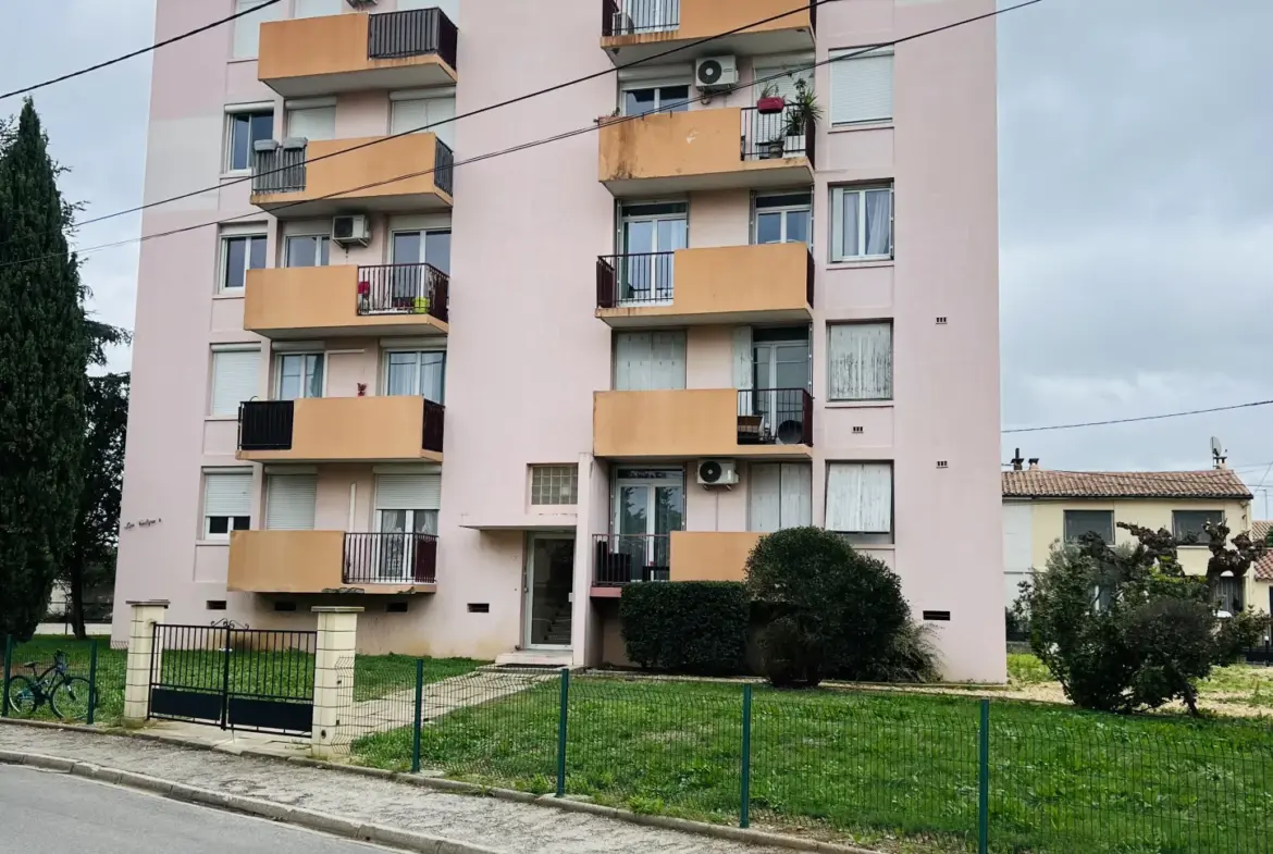 Appartement T4 à vendre à Lunel avec 2 balcons 